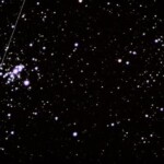 Kaksoistähtijoukko
Kuvassa NGC 869 ja NGC 884, eli Perseuksen avonainen kaksoistähtijoukko. Onko muuta? Tietysti satelliitti viilettää vasemmalta ohi!
20.4.2006 Lahti klo 1.18 Refr. 158mm/2063mm Canon EOS 350D, exp 1min Kuva: Marko Kämäräinen