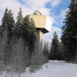 Pirttiharjun vesitorni, jossa Lursa asustaa
Kuva: Marko Kämäräinen 2005
