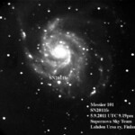 5.9.2011 UTC 9.19pm
Tässä Galaksi M101 ja supernova SN2011fe. Kamera: SBIG STL-11000M ja Mede 16" LX200 GPS kaukoputkena. Kuvaamassa Ursan tähtitornilla oli Marko K ja Eikka P.
Kuva: Supernova Sky Team